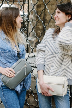 Робота Шкіряна Світла Сумка Клатч На Літо