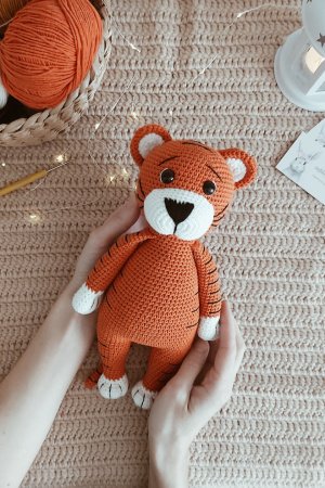 Робота Іграшка Тигр