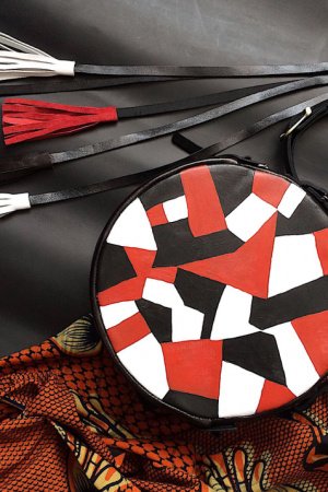 Робота Шкіряна Кругла Сумка Кроссбоді З Графічним Малюнком