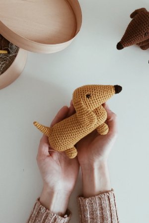 Работа игрушка Такса