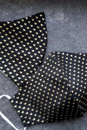 Робота Маска чорна жіноча красива