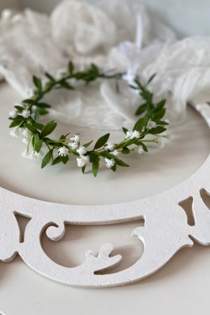 Робота Вінок з маленькими квітами для першого причастя і нареченій.