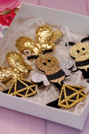 Работа Набор украшений для девочки черно-золотой 