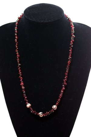 Работа Колье с гра и родонита "Утренняя роза"