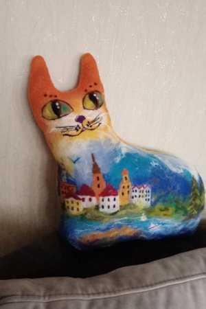 Работа Диванная подушка как подарок.