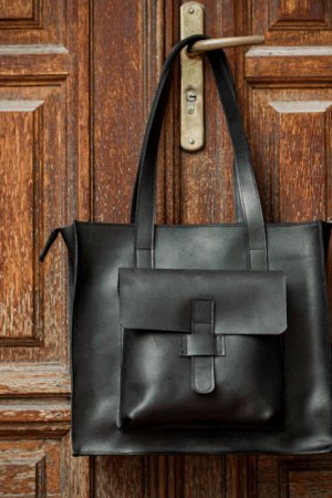 Робота Жіноча сумка на довгих ручках, Шкіряна сумка