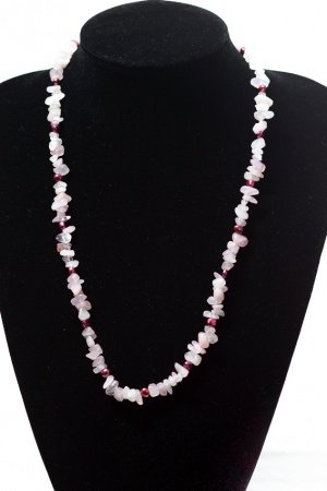 Робота Намисто з рожевого кварцу і перлин  "Чарівність"