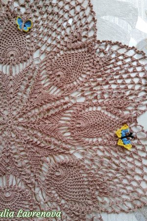 Работа Салфетка "Тюльпаны"