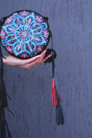 Работа Маленькая Стильная Женская Сумка с кистями