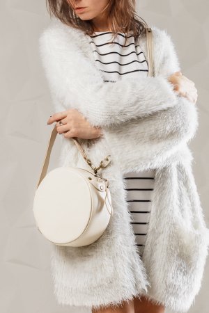 Работа Маленькая Бежевая Круглая Сумка Через Плечо