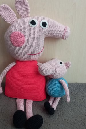 Робота Велика свинка Пеппа з маленьким ьратіком Джорж