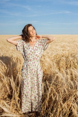 Работа Платье в цветочный принт из льна меди свободного фасона