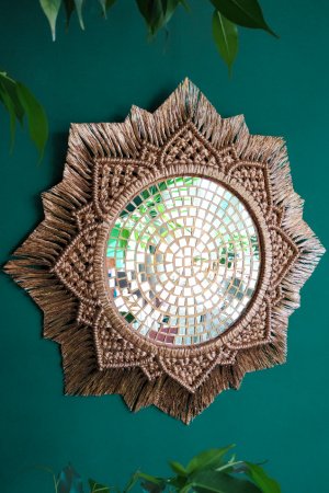 Работа Золотое солнце макраме