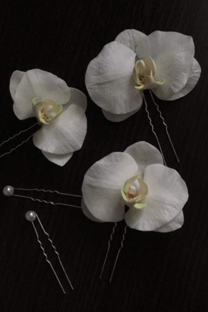 Работа Гренаде с орхидеями