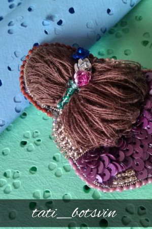 Работа Брошь Цветы в волосах