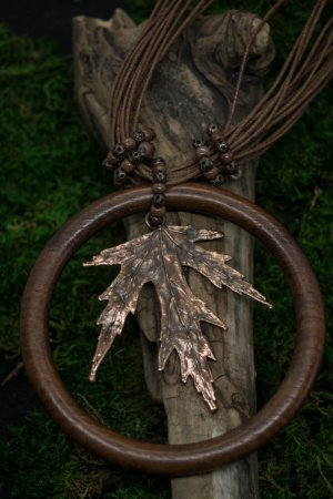 Робота Клен-підвіска