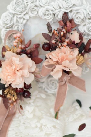 Работа Набор: браслет и бутоньерка. Бордо-какао-персик