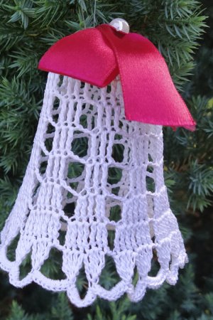 Робота Дзвіночок в'язаний ажурний