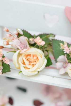 Работа Набор из 3х шпилек в волосы крем-персик