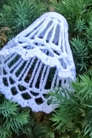 Робота Дзвіночок в'язаний новорічний ажурний 