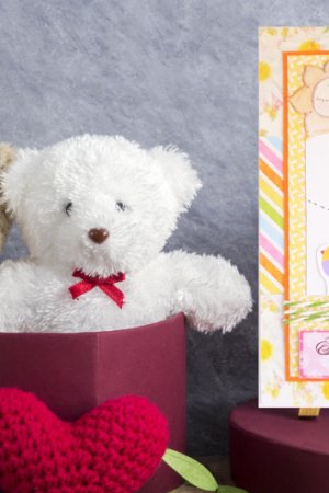 Робота Листівка "Світи яскраво"