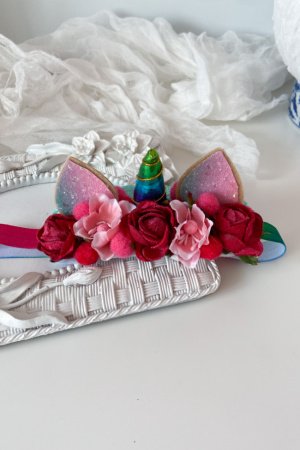 Работа Повязка единорог розы.