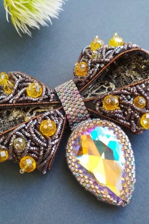 Работа Брошь "Сердце матери"