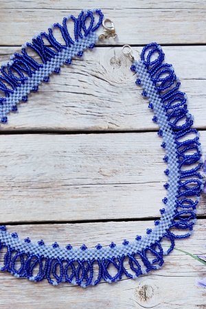 Робота Синє кольє з бісеру