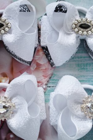 Работа Праздничные банты на 1 сентября