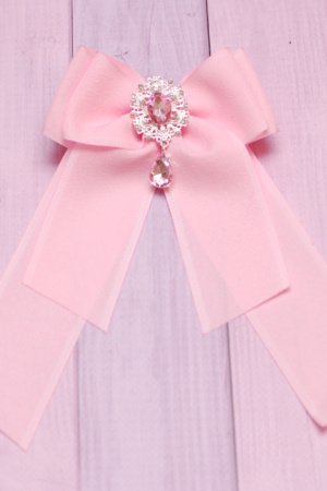Работа Заколка с розовым бантом