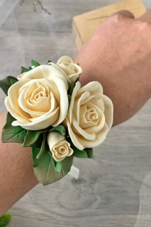 Работа Бутоньерка на руку, бутоньерка для подружки невесты