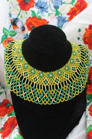 Работа Колье "Весна"