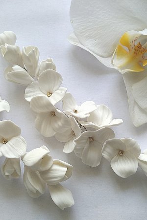 Работа Свадебная веточка с фрезиями