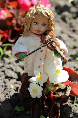 Работа Ватная игрушка кукла девочка-скрипачка