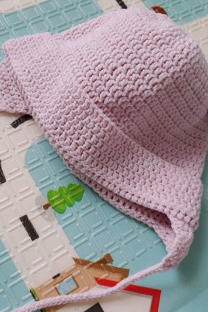 Работа Шапка детская вязаная