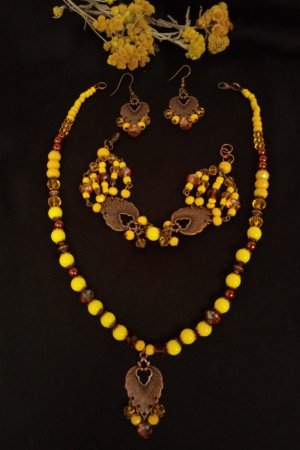 Робота Комплект прикрас "Багряний світанок" намисто сережки браслет