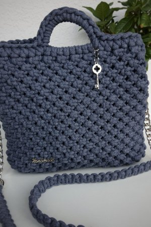 Робота Сумка в техніці макраме