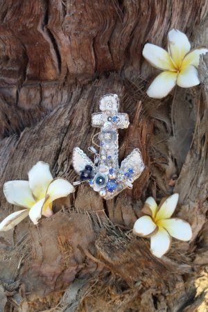 Работа брошь Якорь