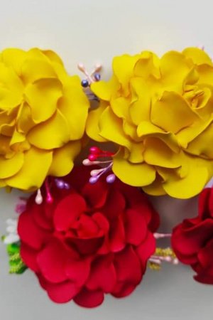 Робота Троянди з фоамірану