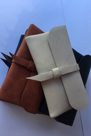 Работа Кожаный чехол для очков