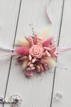 Робота Браслет бутоньєрка на руку з сухоцвітами арт.1122