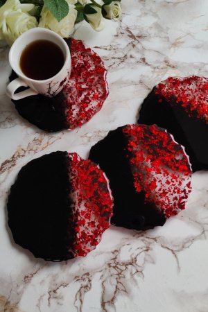 Робота Підстаканники чорні з червоним