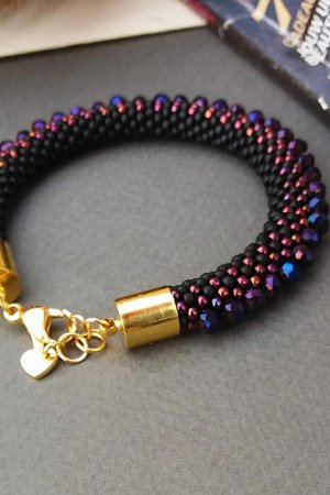 Работа Браслет "Iris Purpleьз японского бисера