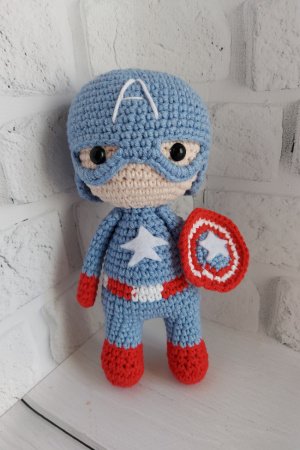 Робота Капітан Америка