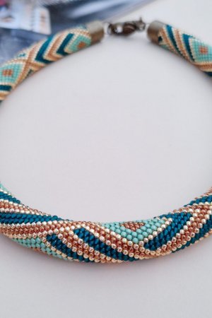 Работа Жгут "San Marino" с японского бисера Toho