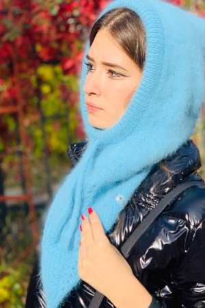 Работа КАПОР из ангоры, Вязаный капюшон. Манишка. Вязаная балаклава