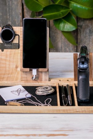 Робота Органайзер для телефона та пістолета "Leon killer Galaxy"