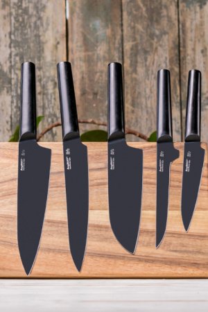 Робота Магнітна підставка для ножів на кухонний стіл