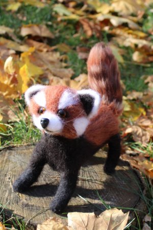 Работа Красная Панда игрушка валяная из шерсти войлочная