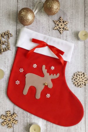Робота Святкова шкарпетка з  оленем та дзвіночком